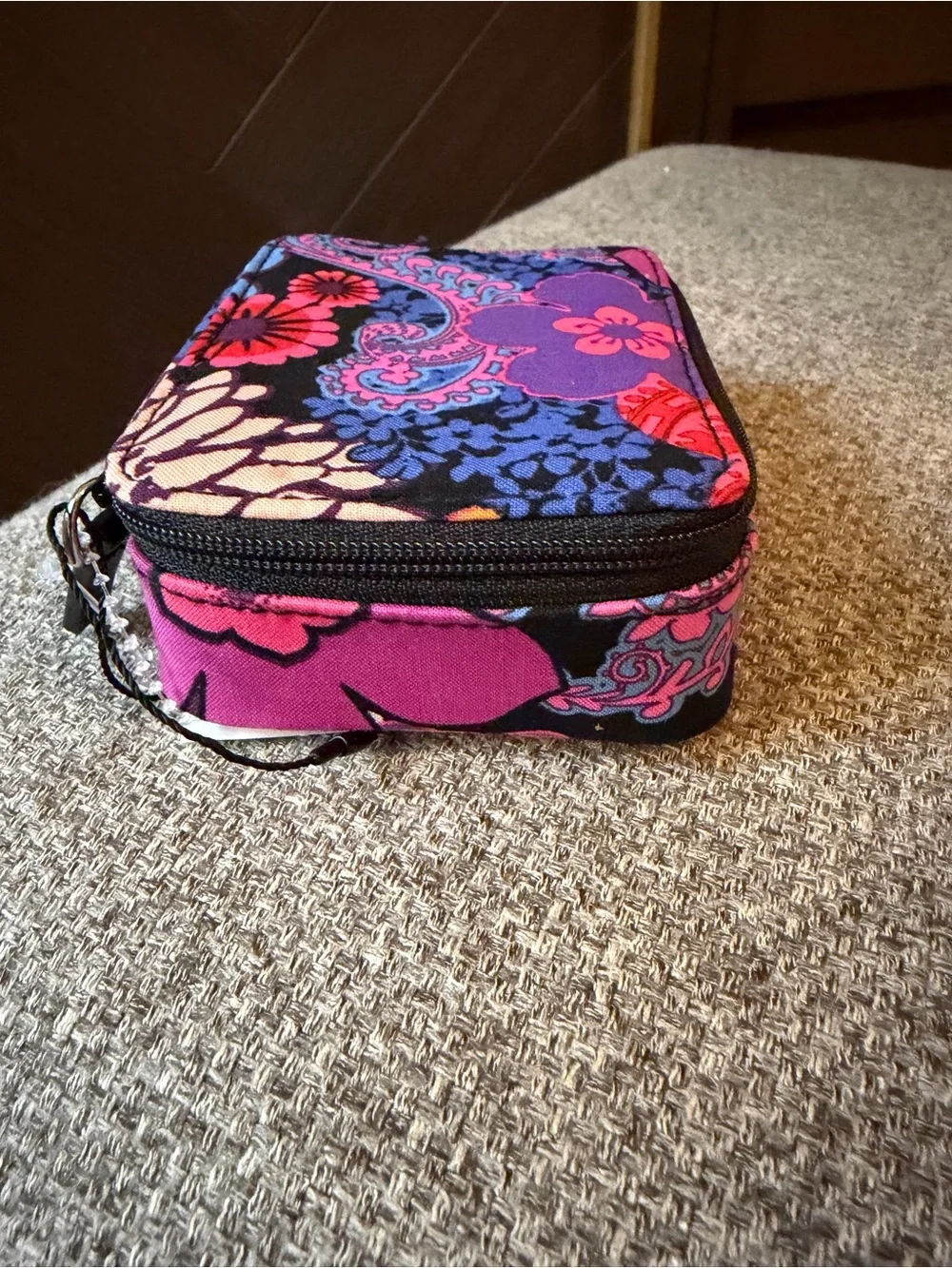 Vera Bradley Floral Paisley Cosmetic Case Multicolor 4.5*3*1.5”